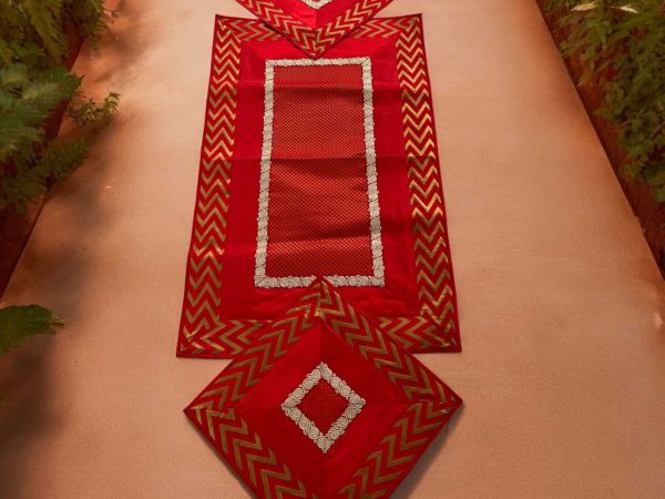 Ruby Red Runner Aasan Set