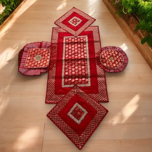 red elephant design ombo set