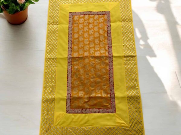 Sunflower Runner With Elephant Design