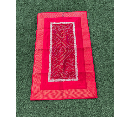 crimson red with Bandhani design Runner 3