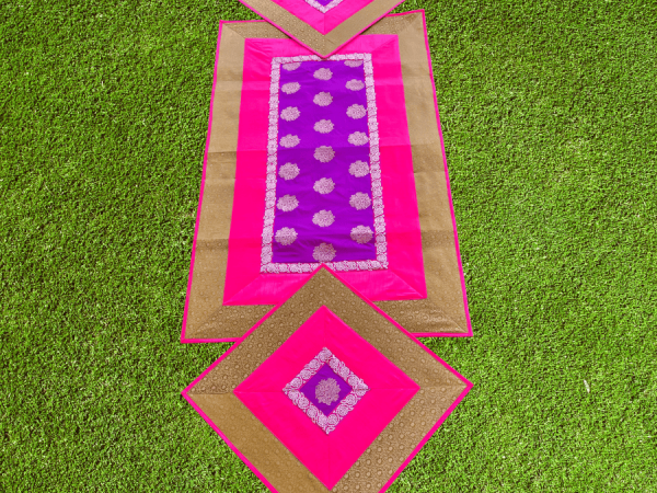 Beautiful Golden and purple Runner and Aasan