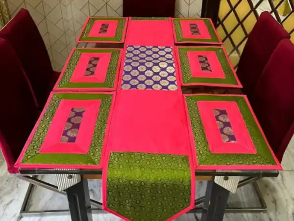 Pink-Green Border Dining Table Set