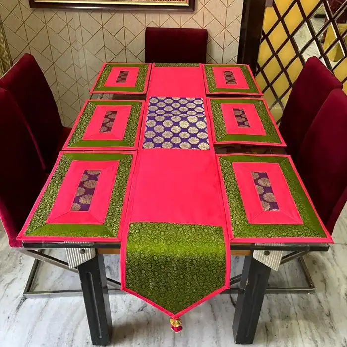 Pink-Green Border Dining Table Set
