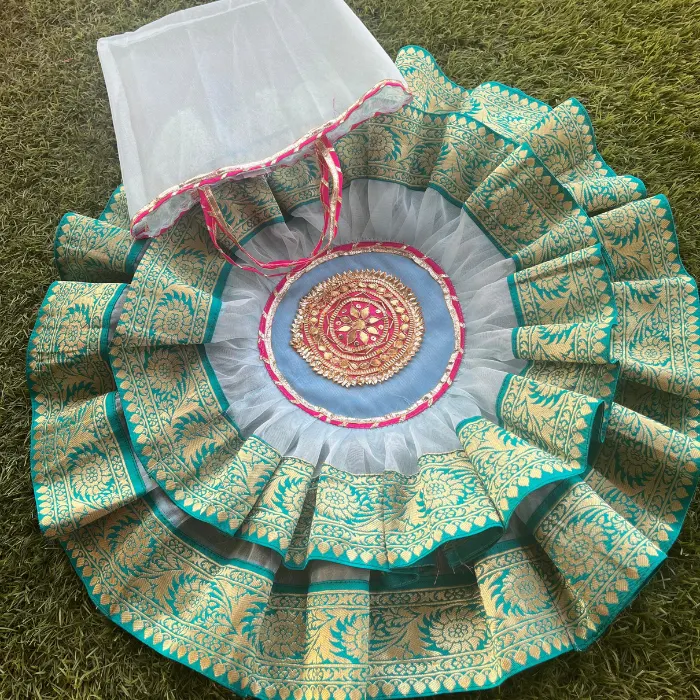 Green Banarasi Thal Cover