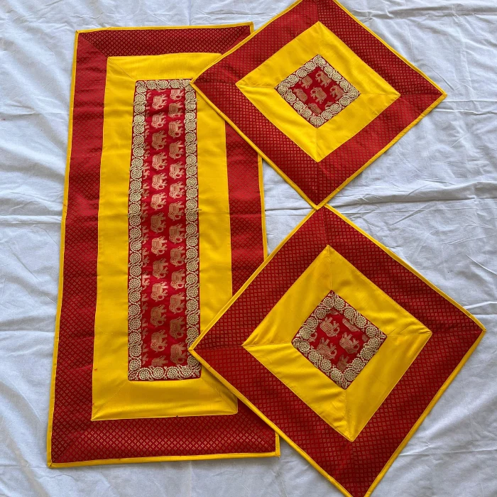 Yellow & Red Runner Aasan Set