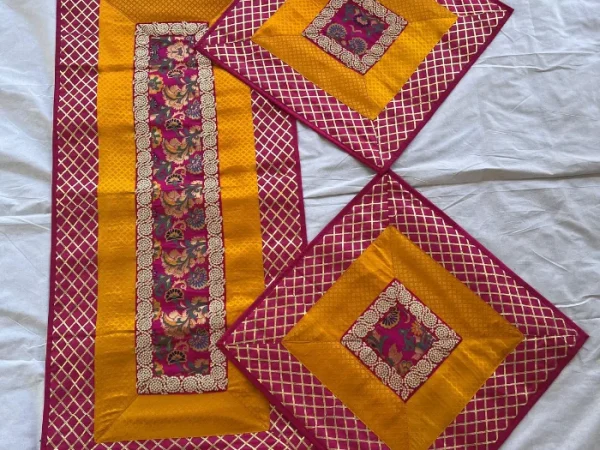 Maroon & Mustard Runner Aasan Set
