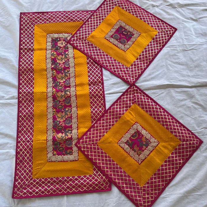 Maroon & Mustard Runner Aasan Set
